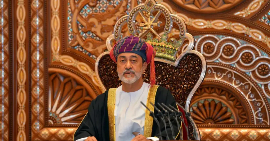 سلطان عمان و روابط صلح طلبانه عمان با جهان